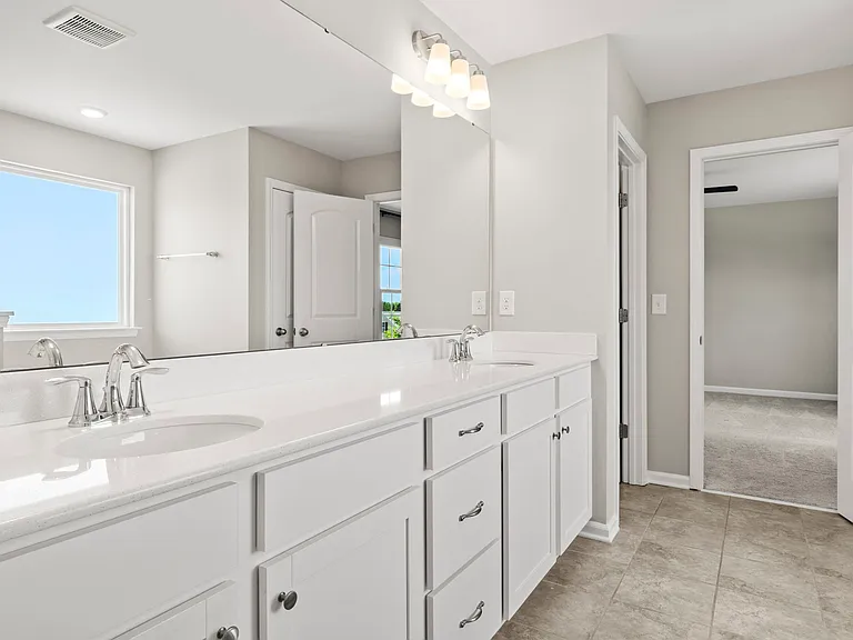 5009 Glenellen Way — Photo 34