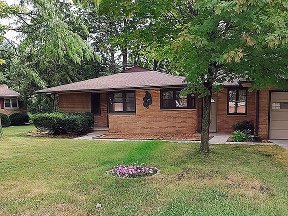 2nd image of 2520 Hemmeter Rd