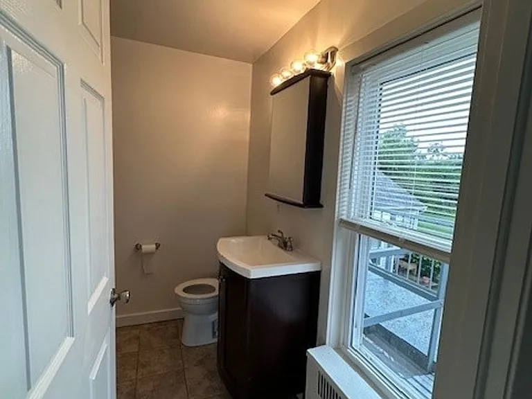 500 Manor House Ln — Photo 29