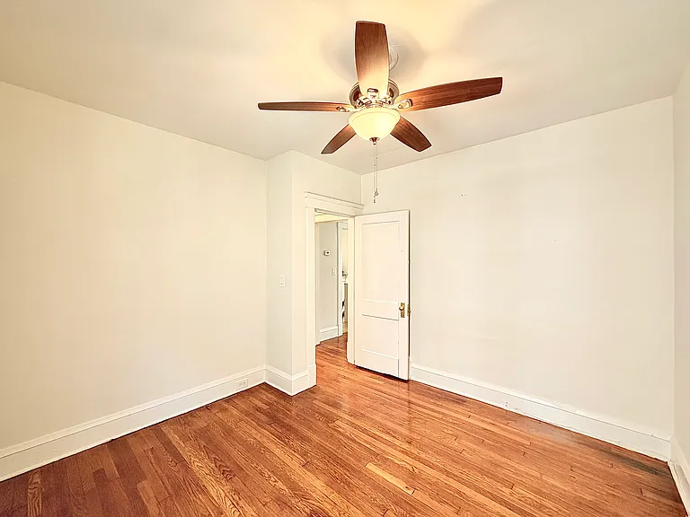 1251 Cranford Ave — Photo 17