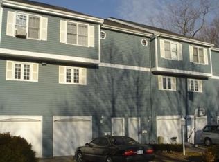 25 Rockview Rd APT B, Quincy, MA 02169