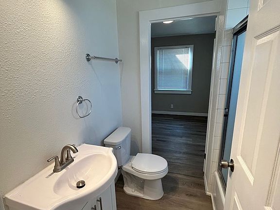 3rd image of 4635 Carpenteria Ave #A