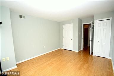 2nd image of 1301 N Courthouse Rd APT 704