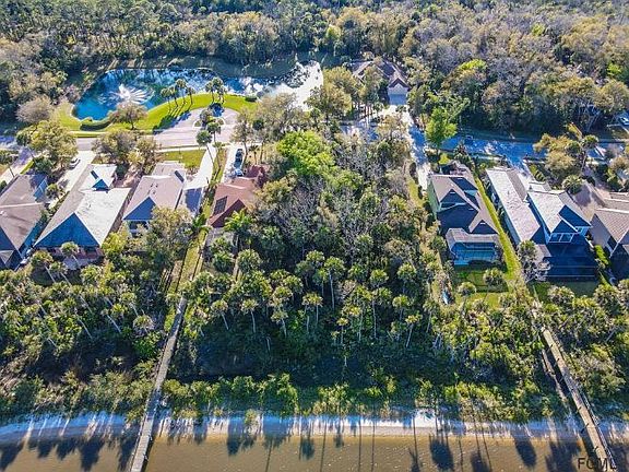 2nd image of 107 S Riverwalk Dr