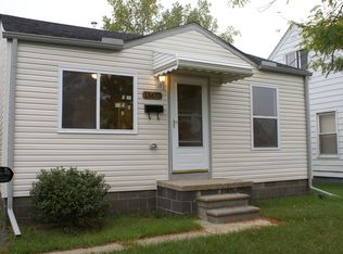 13675 Knox Ave, Warren, MI