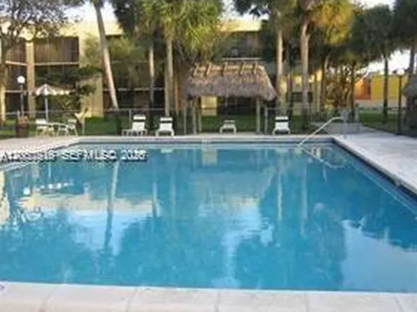 8025 SW 107th Ave, Miami, FL