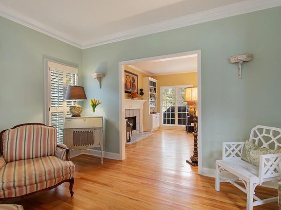 5th image of 953 Marbury Ct