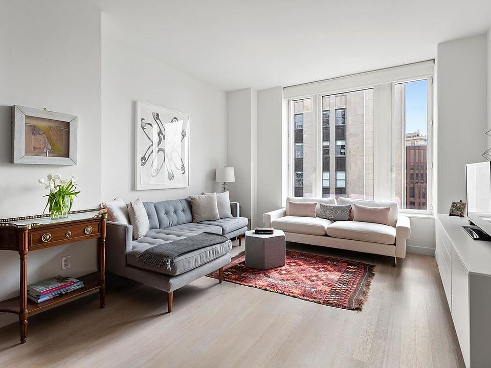 1st image of 15 William St APT 41L