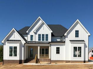 1044 Azalea Garden Cir, Raleigh, NC 27603
