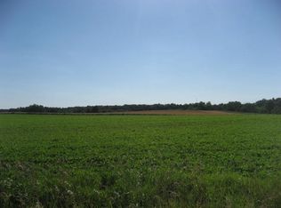 555 Tazewood Rd, Metamora, IL 61548