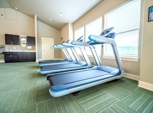 2027 W Powell Blvd #101, Gresham, OR