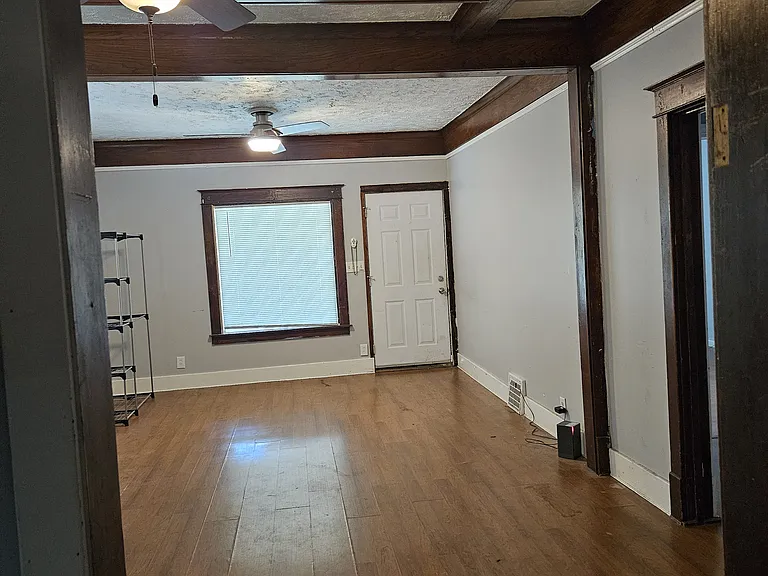 1115 N 26th St — Photo 3