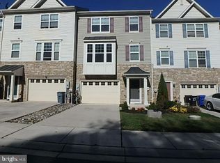 220 Marina View Ct, Essex, MD 21221