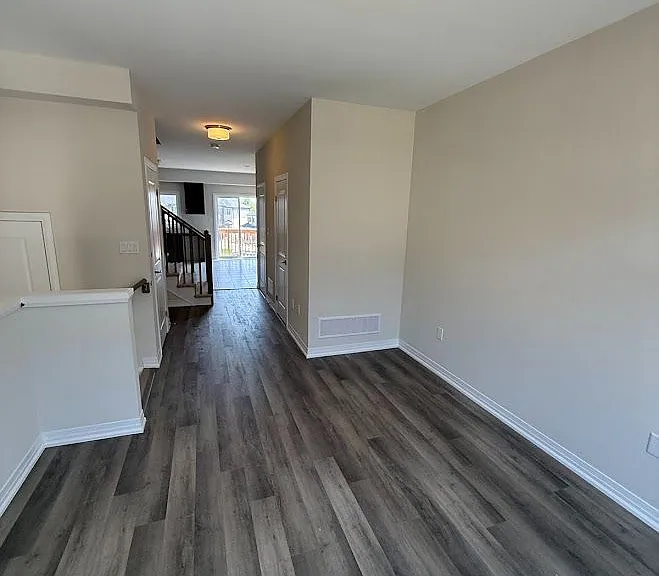 660 Colborne St W #155 — Photo 3