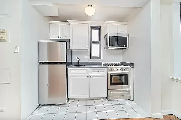 Rented by Living New York | media 3