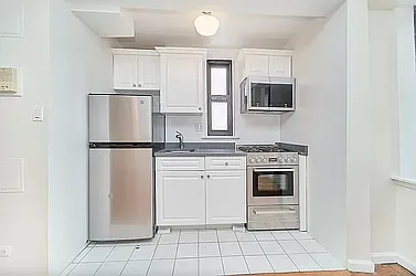 Rented by Living New York