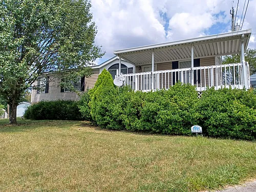 1222 Faye St Photo 1