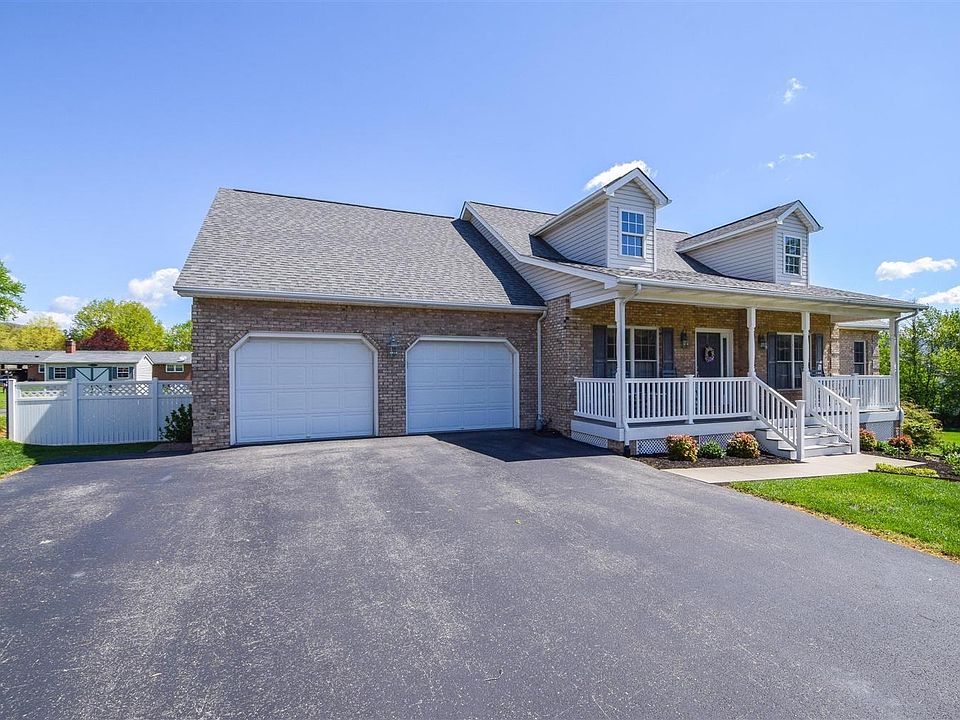 1st image of 8115 Otterview Dr
