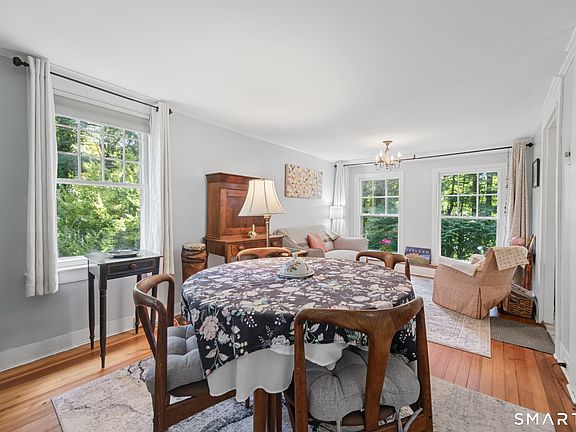 4th image of 25 Munger Lane