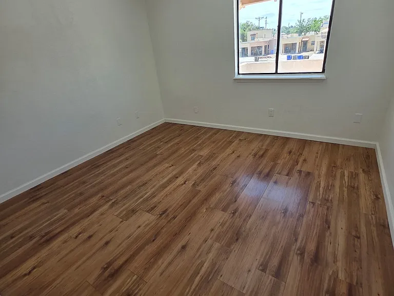 1691 Ebony Ave #1 — Photo 9