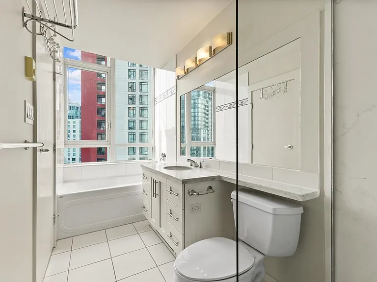 1189 Melville St #2601 — Photo 19