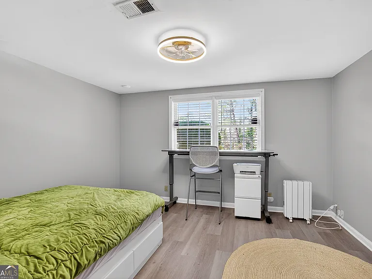 2064 Adriatic Dr — Photo 14