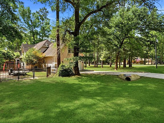 2nd image of 22918 Lantana Dr
