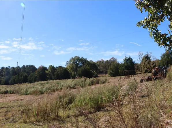 301 Burts Garage Rd, Anderson, SC 29626