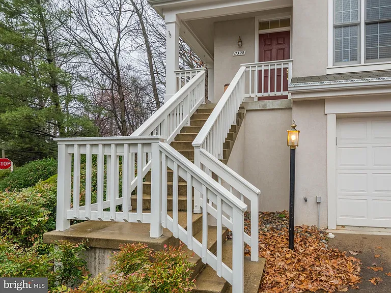 11300 Fairwind Way — Photo 6