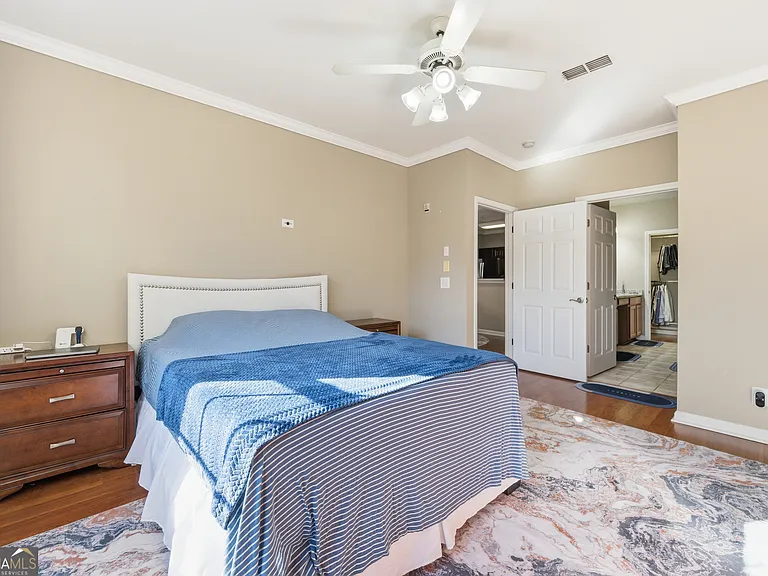 4805 W Village Way SE — Photo 12