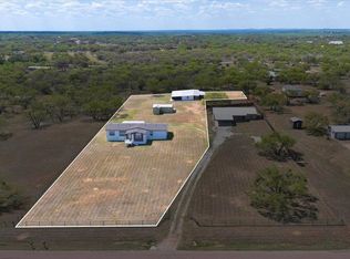 241 E Flag Creek Ranch Rd, Llano, TX 78643