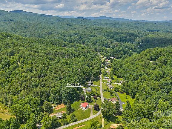 5th image of 1574 Cashiers Valley Rd