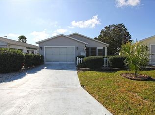 730 Dumas St, Lady Lake, FL 32159