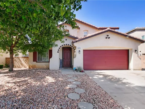 2757 Emerald Ln, Lancaster, CA 93535