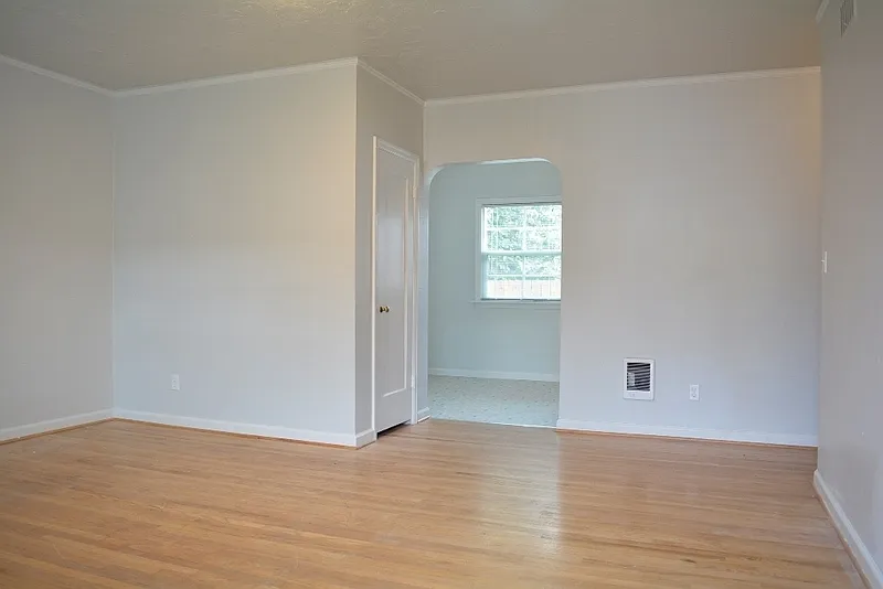 1 bed, 1.0 bath, 620 sqft, $1,295 — Photo 4