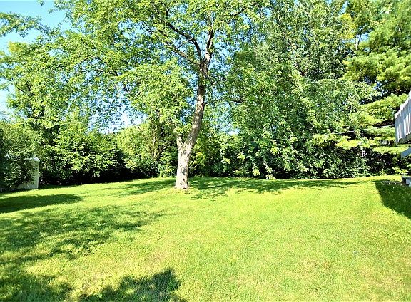 3rd image of 1224 N Kennedy Dr