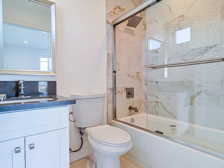 5934 Lemp Ave — Photo 4