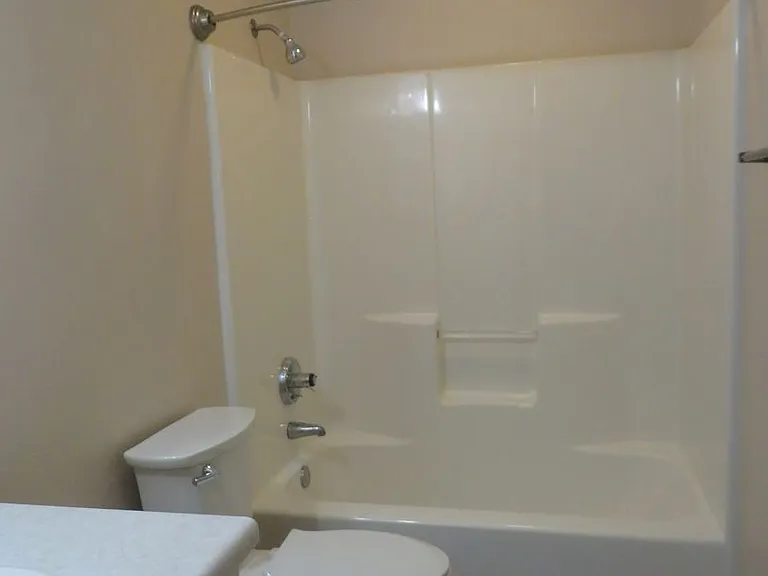 709-B Fort Hayes Ct — Photo 17