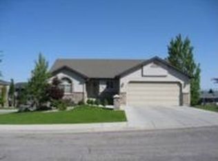 466 S 3rd E, Rexburg, ID 83440