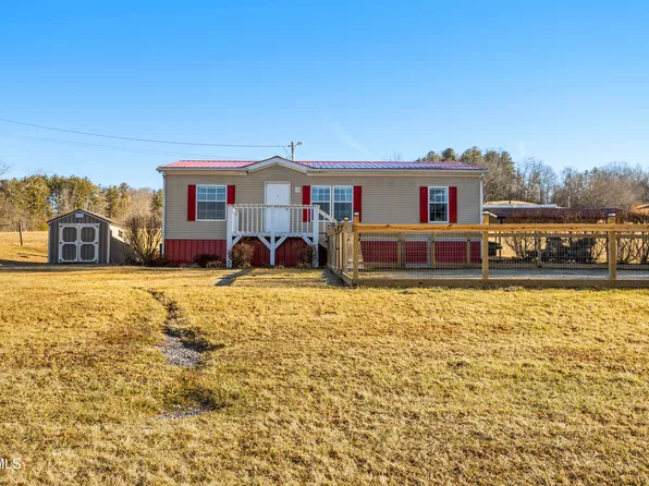 1110 Miller Rd, Mountain City, TN 37683