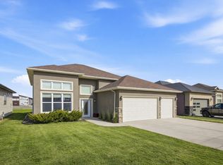 246 34th Ave E, West Fargo, ND