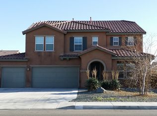 16595 Silica Dr, Victorville, CA 92395