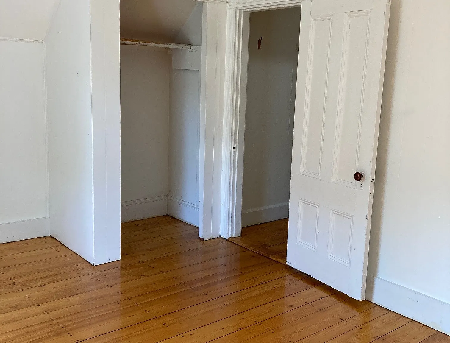 1 bed, $2,350 — Photo 4