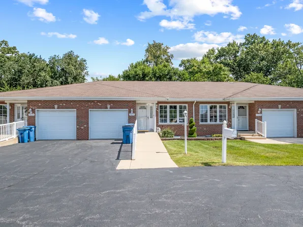 11433 Crossings Ct, Alsip, IL 60803