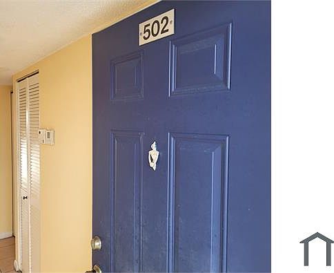 3rd image of 8610 N Sherman Cir APT 502