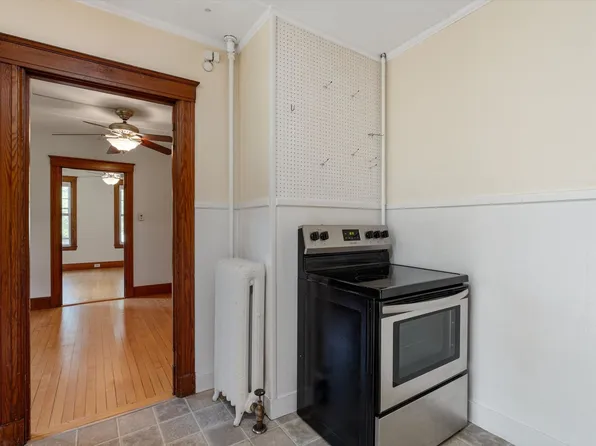 34 Lyndon St #A, Concord, NH 03301