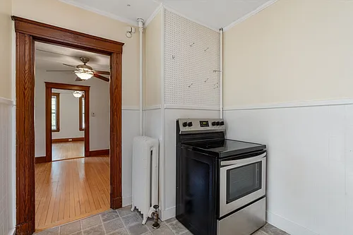 34 Lyndon St #A Photo 1 34 Lyndon St #A Photo 1