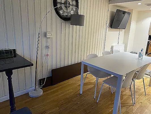 4th image of 114 Lexington Ave APT 4
