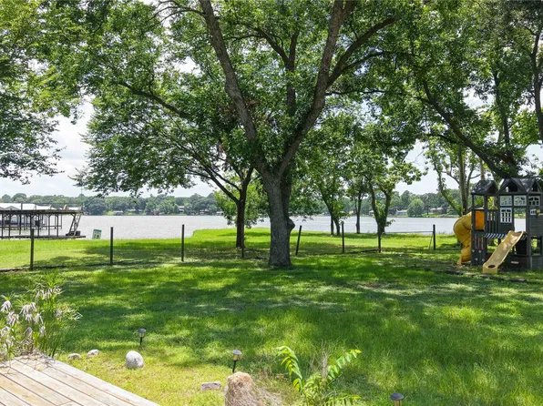 109 Arrow Way, Gun Barrel City, TX 75156