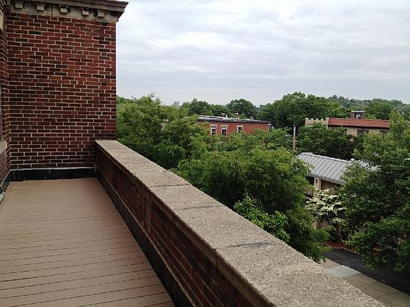 4th image of 35 Mount Hood Rd APT 9